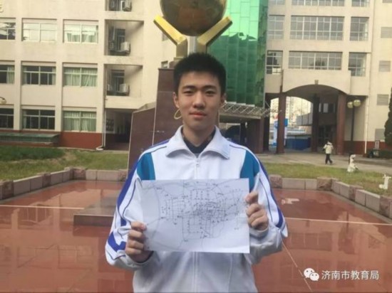 15歲高中生7分鐘手繪交通規(guī)劃圖 希望改變濟(jì)南擁堵現(xiàn)狀